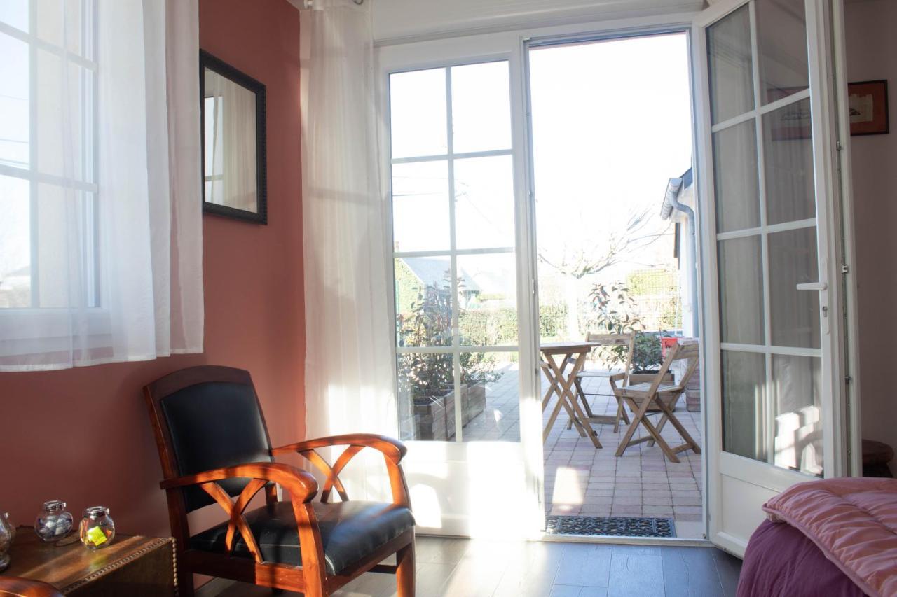 Bed and Breakfast Du coté de chez Swann 1 Trouville-sur-Mer Exterior foto